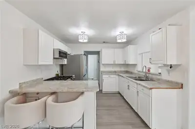 6964 Coral Rock Drive, Las Vegas, NV 89108 Kitchen