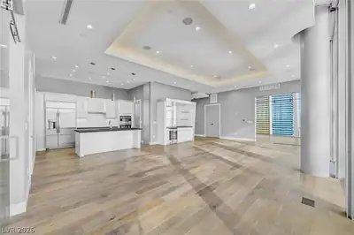 3726 Las Vegas Boulevard 3504 