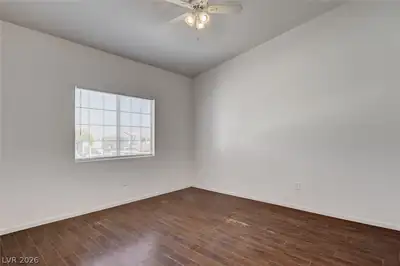 1881 West Alexander Road 2104 Bedroom