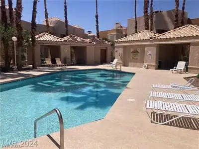 6885 Tamarus Street 101, Las Vegas