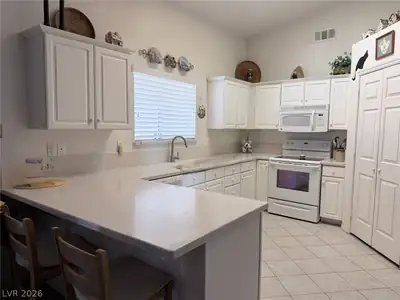 2031 South Blagg Road Kitchen