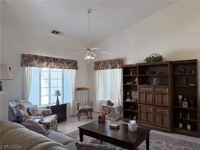2031 South Blagg Road Living Room
