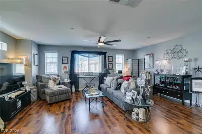 1525 Spiced Wine Avenue 17105 Living Room