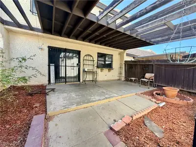 4563 Kenmare Way, Las Vegas, NV 89121 Patio