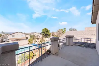 1892 East Pyle Avenue Patio