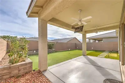 2407 Arrington Avenue Patio