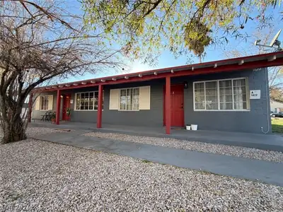 1622 Thelma Lane, Las Vegas, NV 89104 Front of Structure