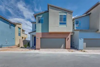 4352 Tallow Falls Avenue, Las Vegas, NV 89141 Front of Structure