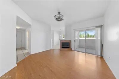 10116 Jacob Place 104 Las Vegas, NV 89144