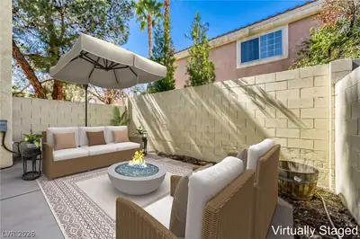 8412 Blue Island Avenue, Las Vegas, NV 89129 Patio