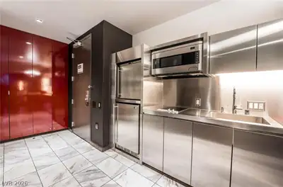 4381 West Flamingo Road 2405 Kitchen