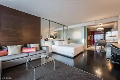 4381 West Flamingo Road 2405 Bedroom