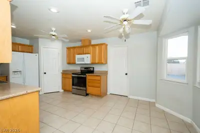 80 West Wilson Road Kitchen