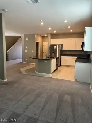 6071 Castle Gardens Avenue, Las Vegas, NV 89130 Kitchen