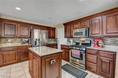 8944 Ryan Creek Avenue, Las Vegas, NV 89149 Kitchen