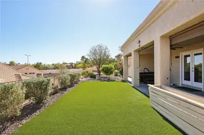 2504 Youngdale Drive, Las Vegas, NV 89134 Yard