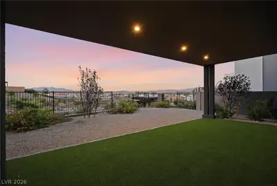36 Rainbow Point Place, Henderson, NV 89011 Patio