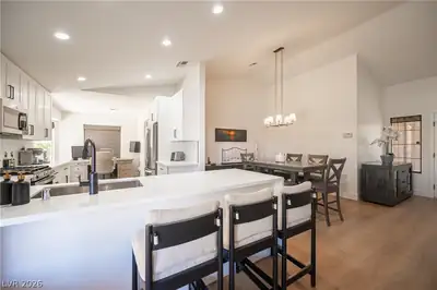 2548 Tumble Brook Drive Kitchen