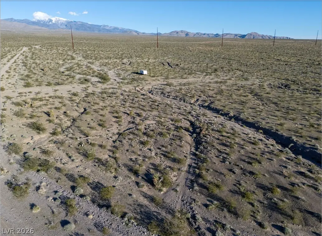 2671 Hilltop Drive, Pahrump, NV 89060