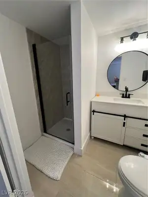 5404 River Glen Drive 353 Bathroom