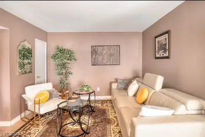 4674 Monterey Circle 1 Living Room