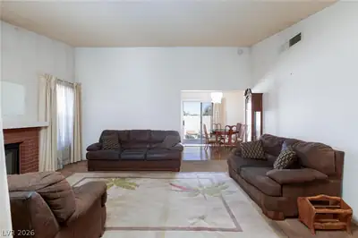 2546 Wolverton Avenue, Henderson, NV 89074 Living Room