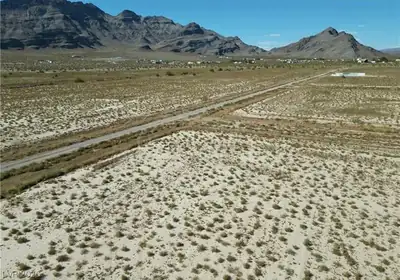 6171 North Cloud Avenue Pahrump, NV 89060