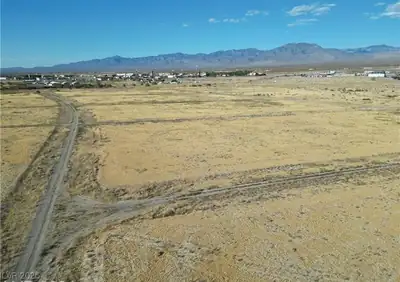 1581 East Eaglewing Street Pahrump, NV 89048