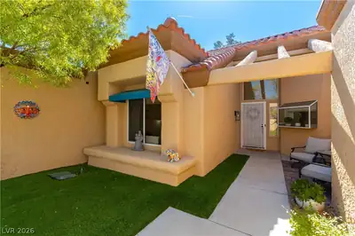 8653 Prairie Hill Drive 