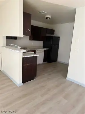 1218 Fraya Drive D, Las Vegas, NV 89119 Kitchen