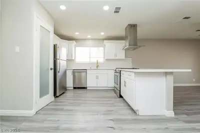 4550 San Rafael Avenue, Las Vegas, NV 89120 Kitchen