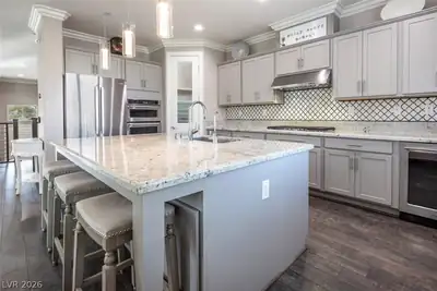 15 Via Di Vita, Henderson, NV 89011 Kitchen