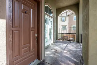 15 Via Di Vita, Henderson, NV 89011 Entry