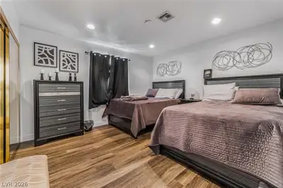 1963 Casa Vista Drive, Las Vegas, NV 89146 Bedroom
