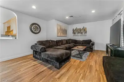 1963 Casa Vista Drive, Las Vegas, NV 89146 Living Room
