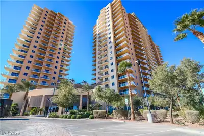 8255 Las Vegas Boulevard 819 Las Vegas, NV 89123