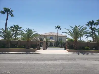 7261 Obannon Drive, Las Vegas