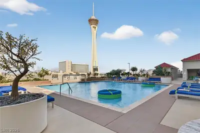200 West Sahara Avenue 1201 Pool