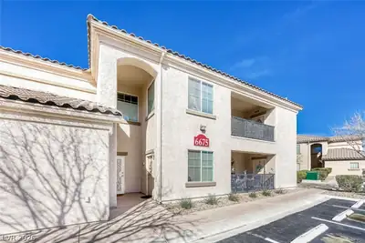 6675 Caporetto Lane 104, North Las Vegas