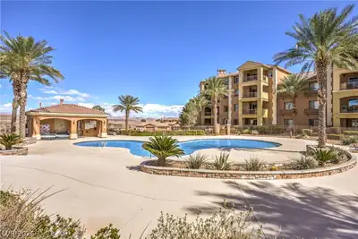 30 Via Mantova 202, Henderson, NV 89011 Pool