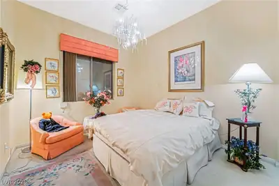 7004 Oakleigh Drive, Las Vegas, NV 89110 Bedroom