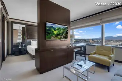 2600 West Harmon Avenue 22030 Bedroom