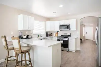 4995 Nardini Avenue, Las Vegas, NV 89141 Kitchen