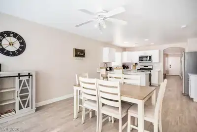 4995 Nardini Avenue, Las Vegas, NV 89141 Dining Area