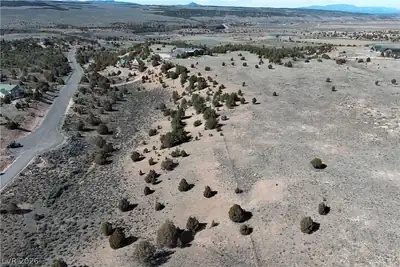 1825 East Eagle Ridge Circle Aerial View
