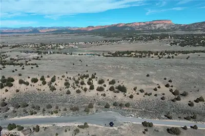 1825 East Eagle Ridge Circle View