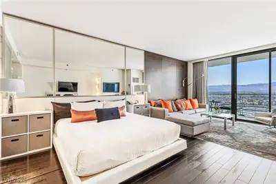 4381 West Flamingo Road 3207 Bedroom
