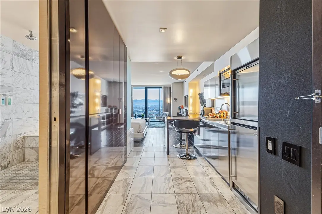 4381 West Flamingo Road 3207