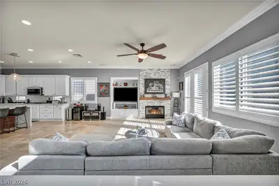 1128 Via Suzan, Henderson, NV 89052 Living Room