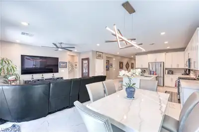 10089 Desert Azure Street, Las Vegas, NV 89178 Dining Area